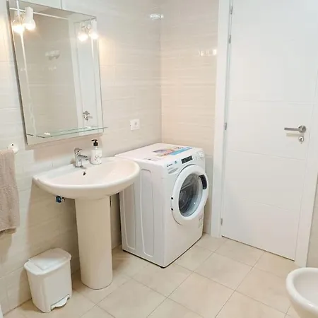 Claudia En Santiago Con Piscina * Puerto de Santiago